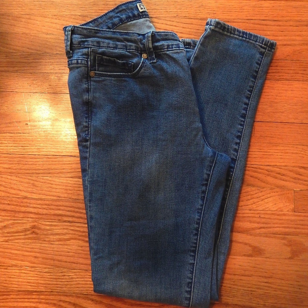 White House Black Market Blanc Jeans